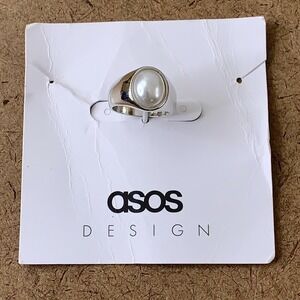 ASOS Design Size Small 4-6 Faux Pearl Silver Tone Signet Ring NWT